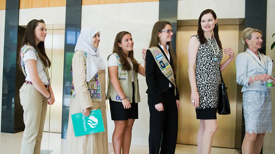 Girl Scouts denies teaching religion amid scrutiny of Muslim faith awards, mosque visits