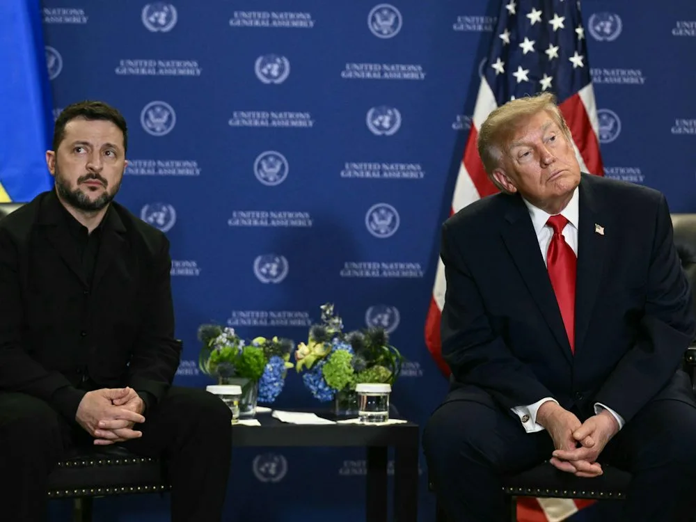 Newsblog zum Ukraine-Krieg: Trump wettert gegen Selenskij: Ukraine soll „sich einen neuen Anführer suchen“