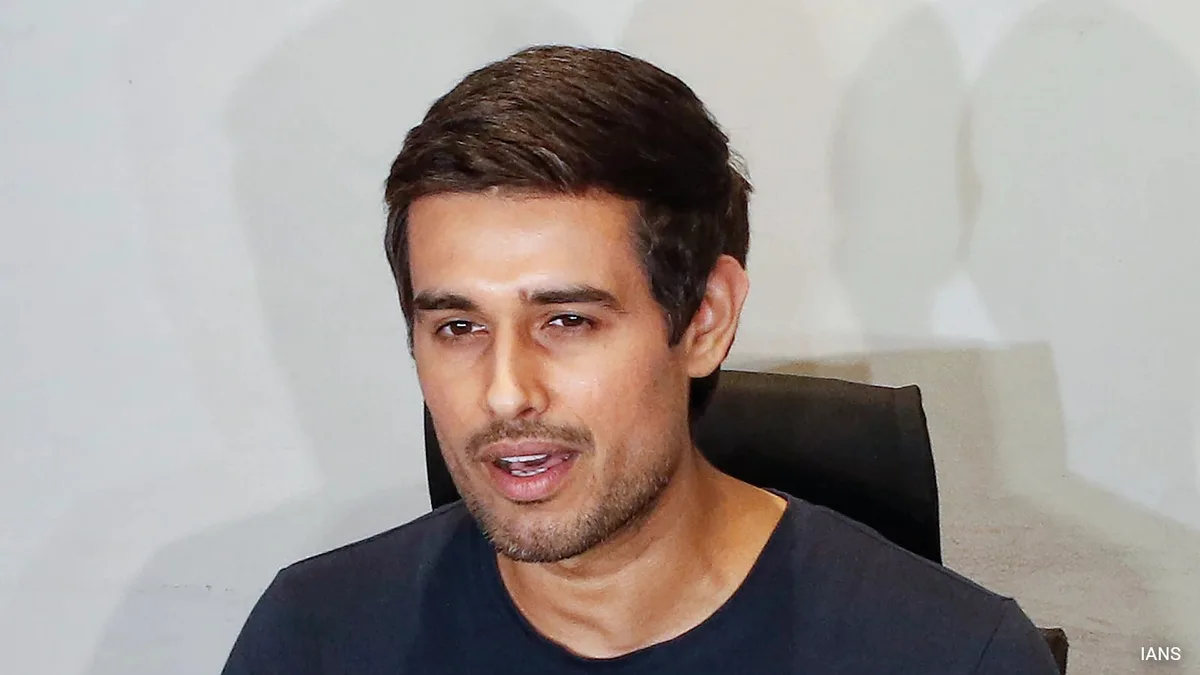 YouTuber Dhruv Rathee Faces Bailable Warrants In 2018 Defamation Case
