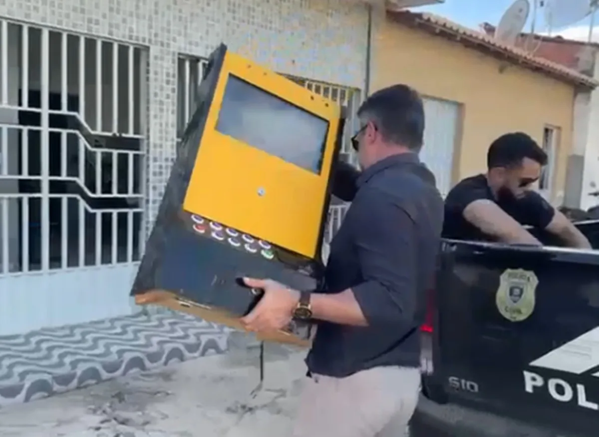 Máquinas caça-níqueis clandestinas são apreendidas no Sertão da Paraíba durante operação