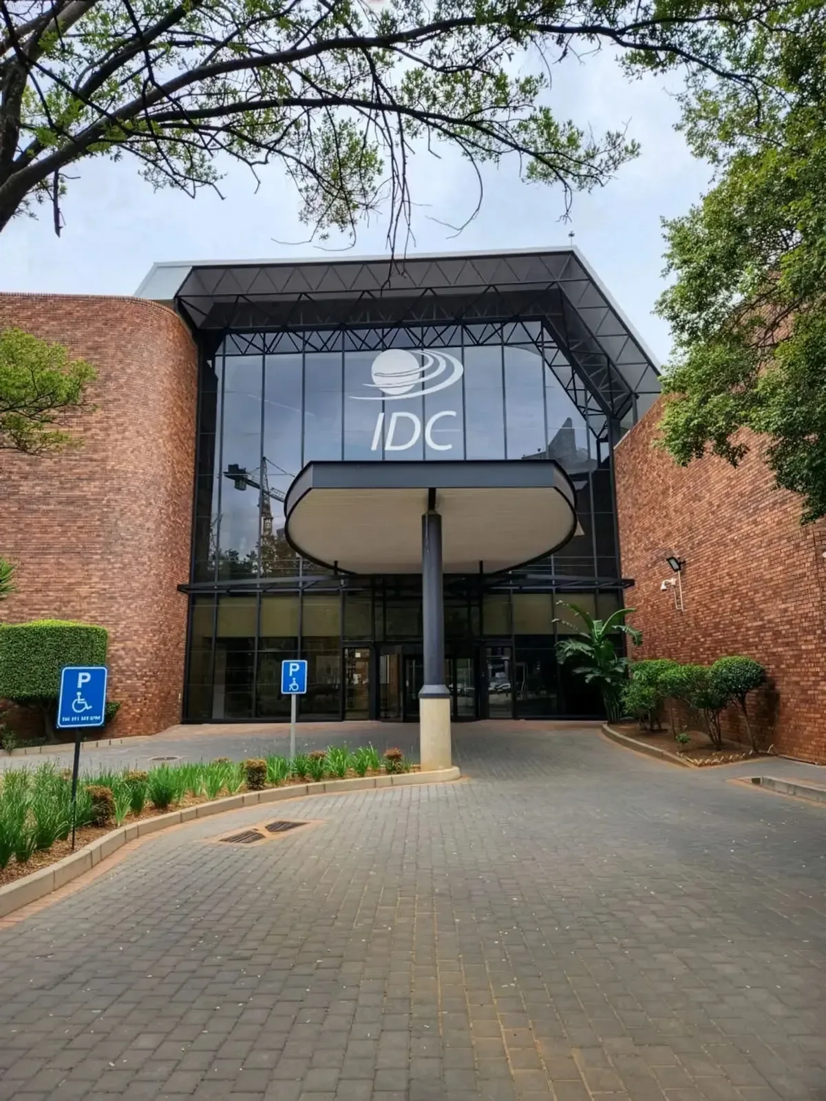 The IDC-Vision sweet deal deserves scrutiny, not scorn