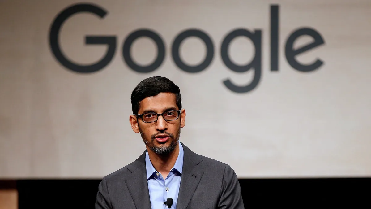Sundar Pichai, CEO de Google, recuerda sus épocas como universitario: “en este campus conocí a mi esposa y aprendí a programar”