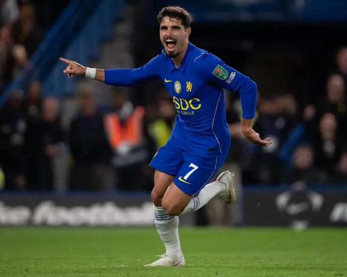 Chelsea hand Pedro Neto new deal in wake of his rejecting Manchester City