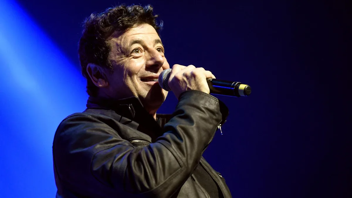 Après Chartres, d’autres villes s’opposent à la venue de Patrick Bruel en concert