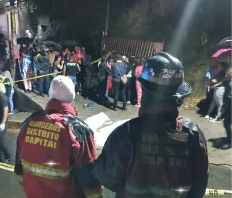 Lluvias dejan dos menores de edad fallecidas en Caracas