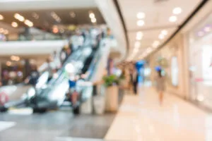 Shopping center é condenado a indenizar restaurante fechado de maneira abrupta