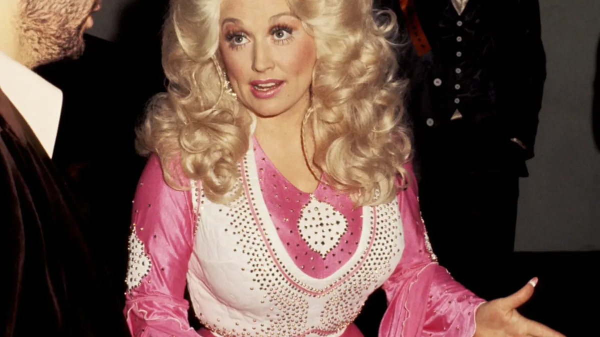 La próxima tormenta en el Atlántico se llamará 'Dolly', en honor a Parton, la leyenda del 'country' fallecida