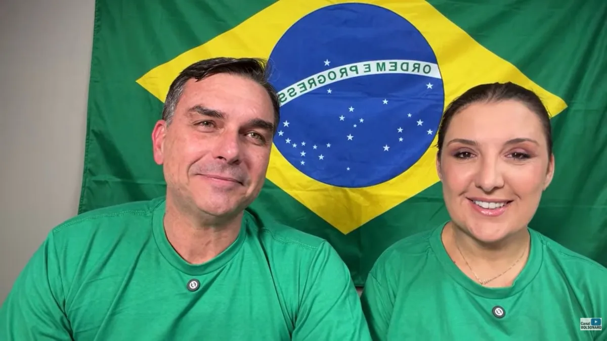 Assessora econômica de Flávio cita Milei como “ótimo exemplo”