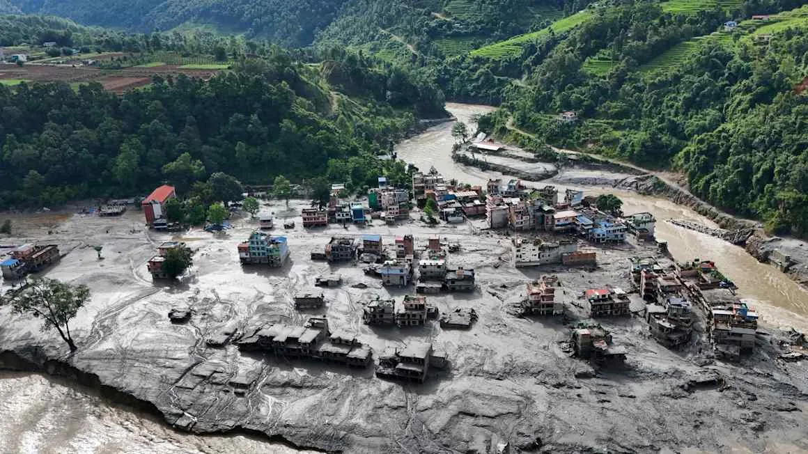 The devastating forces behind the deadly Himalayan flood