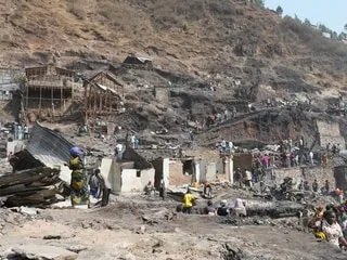 Au moins 26 enfants morts dans une bousculade meurtrière provoquée par un incendie en RDC