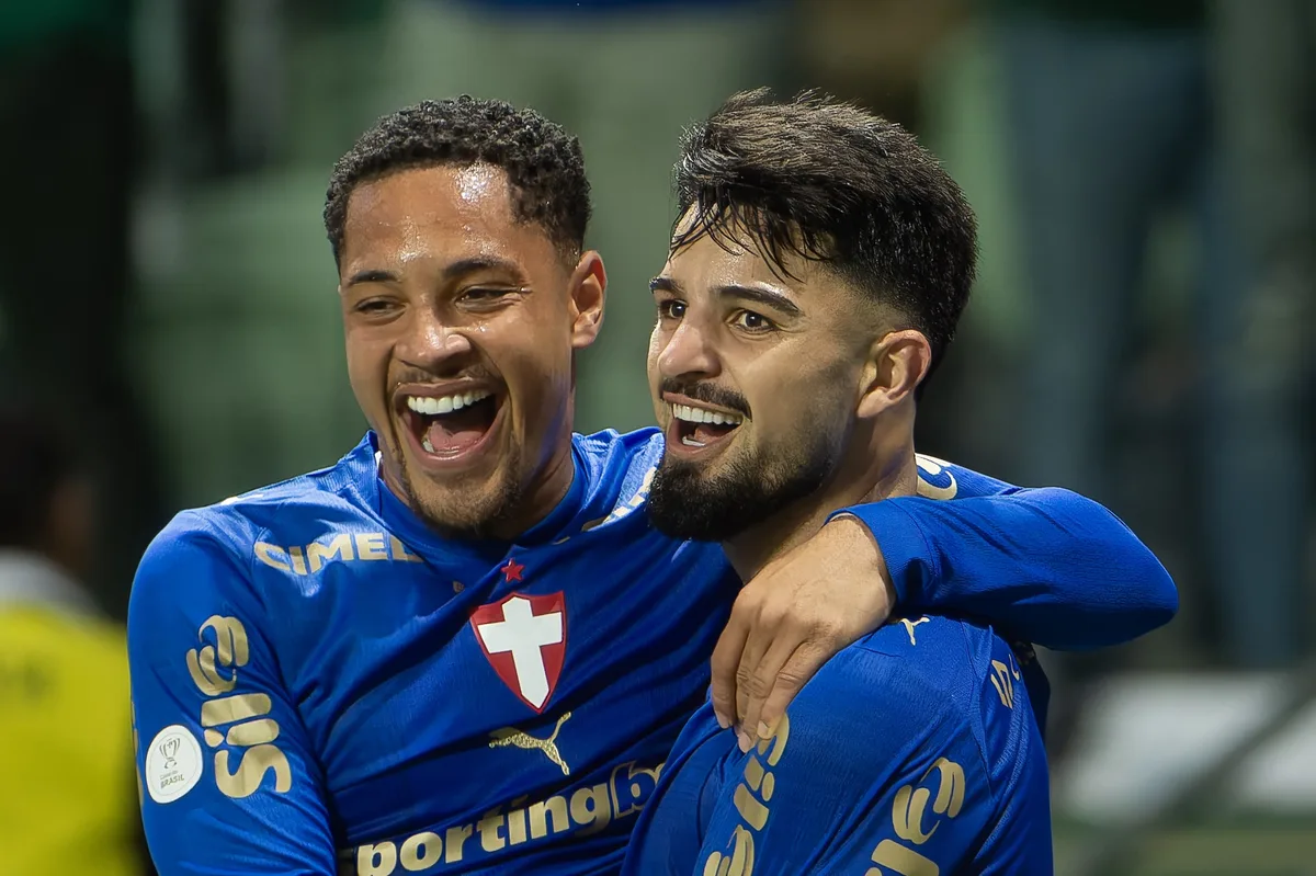 Dupla de R$ 630 milhões: Palmeiras tem os jogadores mais valiosos do futebol brasileiro, diz estudo