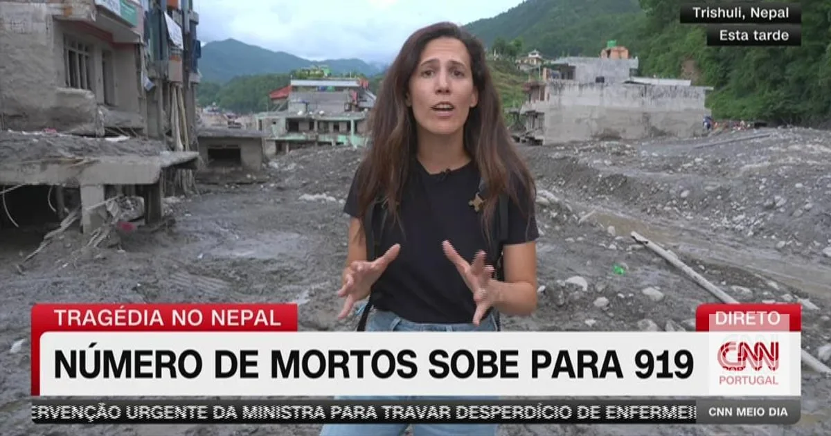 A CNN Portugal em Trishuli, "uma aldeia completamente engolida pela lama"