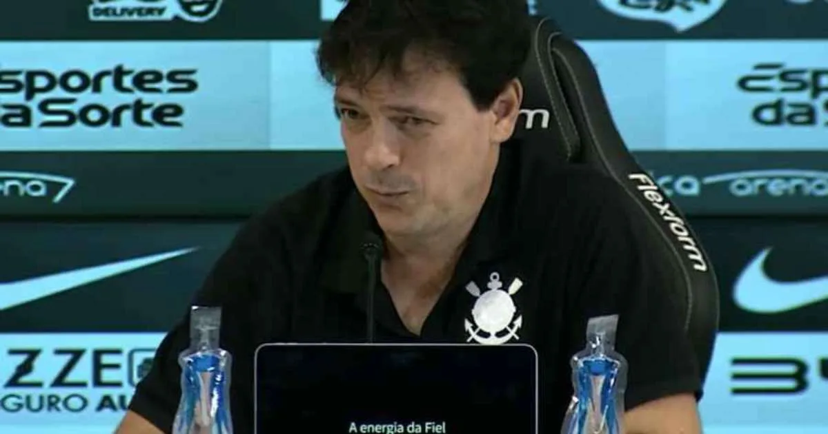 A declaração de Fernando Diniz após derrota do Corinthians para o Cruzeiro