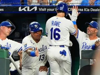 John Rave hits bases-clearing double in 7-run 8th and Royals beat Athletics 9-7