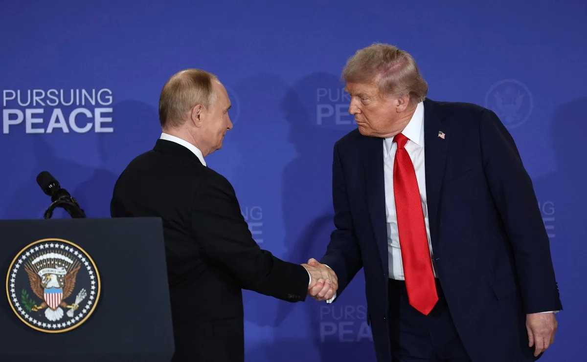 Trump anuncia que Rusia suministrará más de 300.000 toneladas de diésel al mercado global y de EEUU