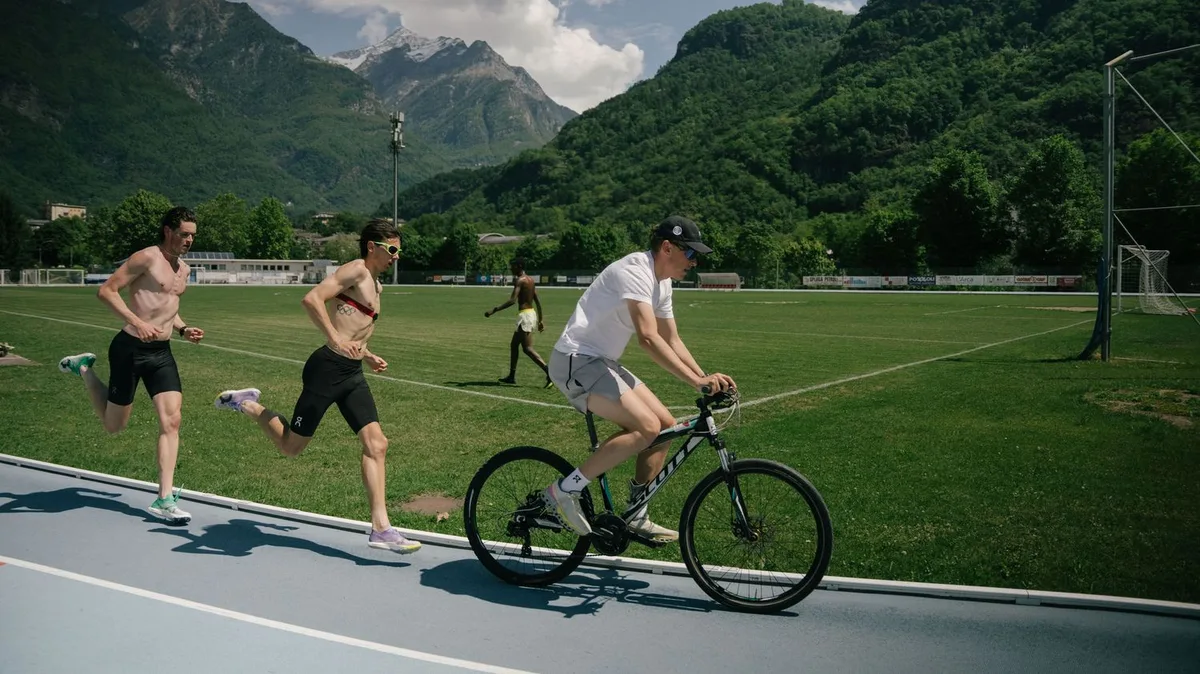 On running, Hoka, Nike... Comment les marques bousculent les codes en sponsorisant des groupes d'entraînement