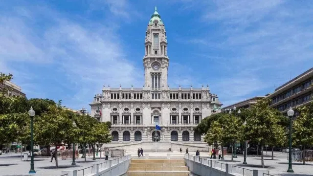 Câmara do Porto suspende adjudicação da obra na Rua de Guerra Junqueiro