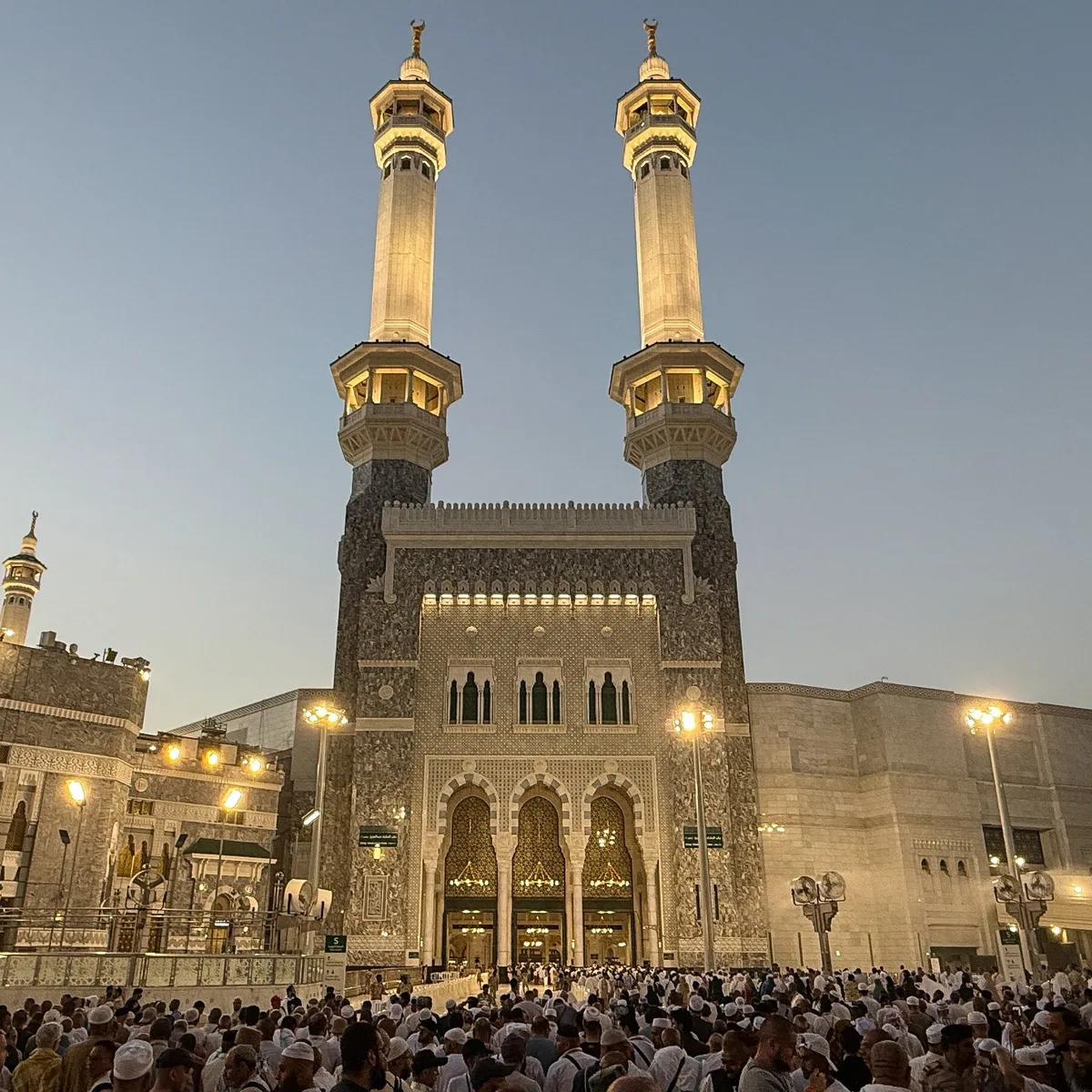 Houthis Say They Downed a Saudi Fighter Jet and Deny Targeting Mecca