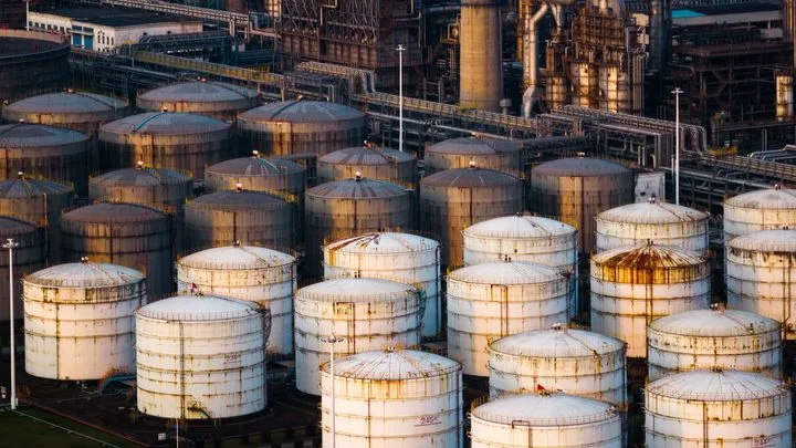 Pétrole : jusqu'où ira la flambée des prix ?