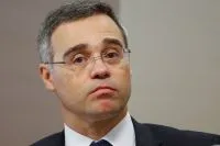 Flávio Bolsonaro apoia candidatura de Eduardo Cunha como deputado por MG