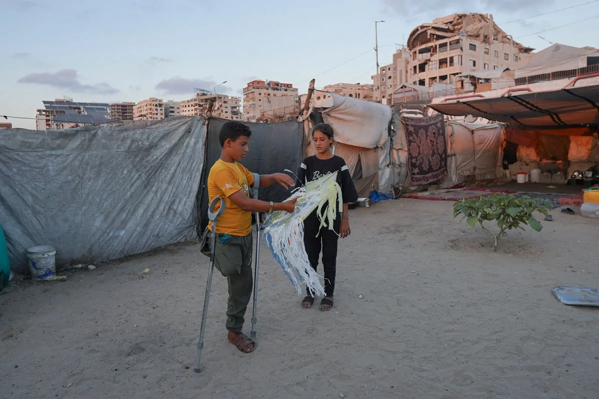 Israeli defence minister threatens crackdown on kite flying in Gaza saying they will be ‘treated the same as a drone’