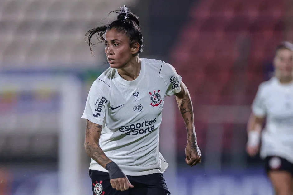 Corinthians empata com Bahia e Fluminense goleia América-MG