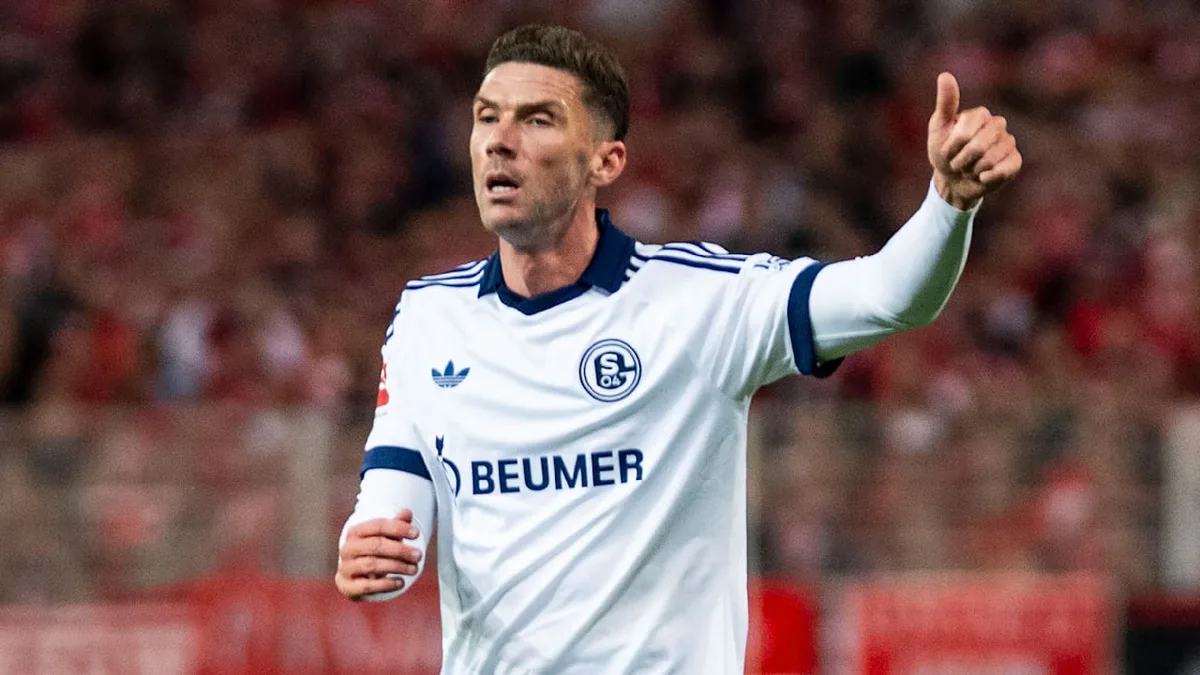 Hoffnung auf DFB-Comeback - Gosens ist jetzt Lauer-Jäger!