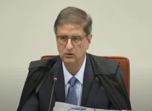 PGR diz que investigação sobre Alexandre ordenada por Mendonça é nula e pede extinção
