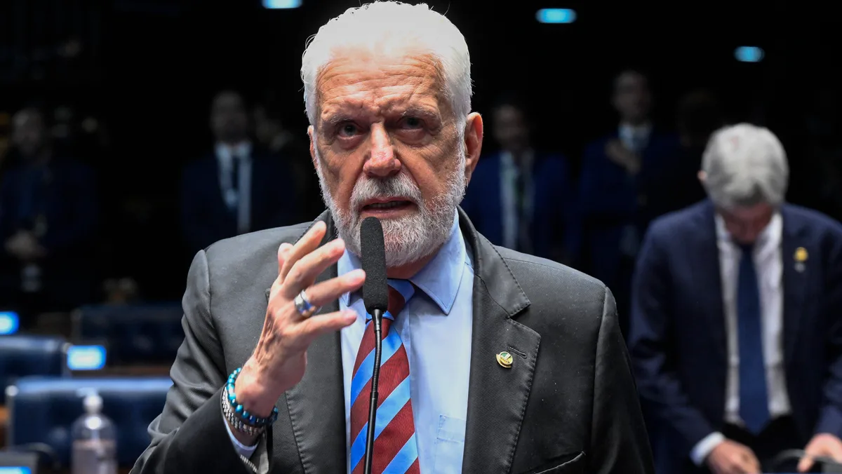 Wagner confirma ação contra MasterWhats e diz que alvo era conversa falsa com Lula