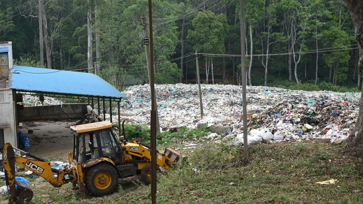 Shops, hotels in Yercaud should regulate themselves on using plastic products, says Collector