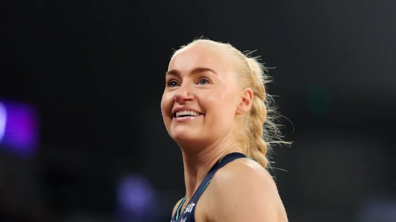 Weston, Dwyer talk new Diamonds dress, Super Netball fixture and that shot