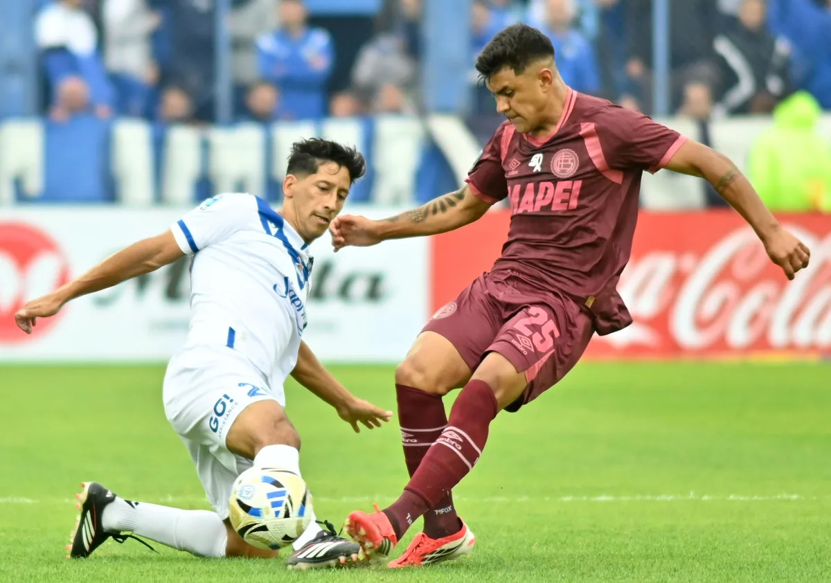 La agenda de la TV del lunes: Lanús ante Vélez por el Clausura y Carlos Alcaraz contra Bergs, en el Masters 1000 de Shanghai