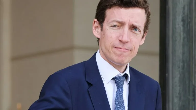 Crise lycéenne: Édouard Geffray annonce l'affectation de 35% des professeurs remplaçants disponibles et le recrutement d'une centaine de contractuels
