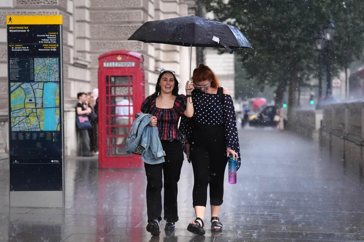 ‘Unprecedented’ El Nino event to bring storms and rain to UK, says Met Office