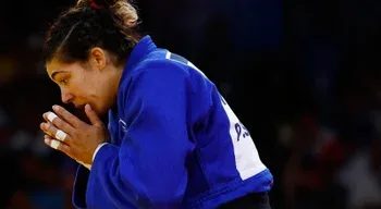 Judo/Mundiais. Patrícia Sampaio `cai` para a luta pela medalha de bronze em -78 kg