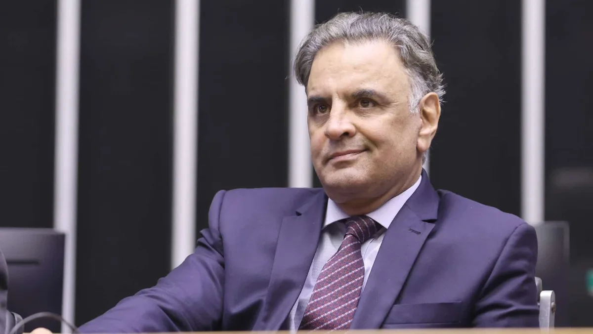 Reviravolta em Minas pode trazer Aécio Neves de volta para a disputa ao Senado