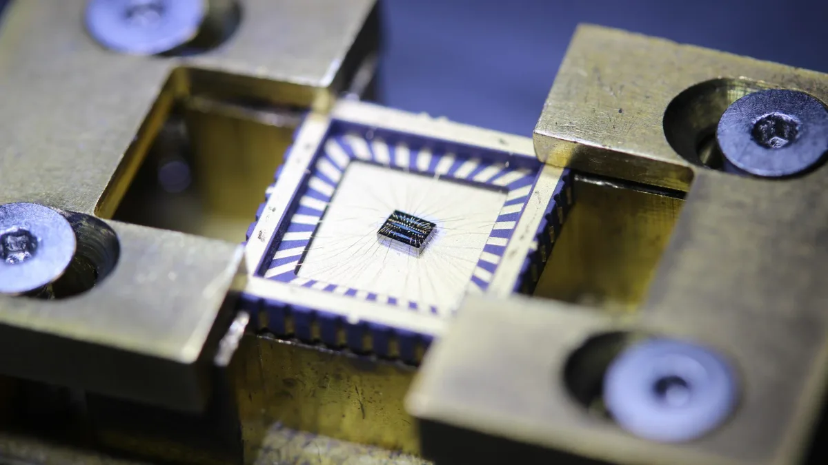 Quantencomputing: Ein robuster Quantenchip aus Silizium