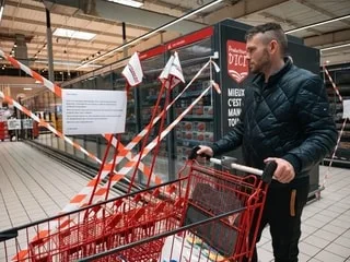 Ces 5 questions qui se posent après la massive cyberattaque de systèmes frigorifiques des supermarchés français