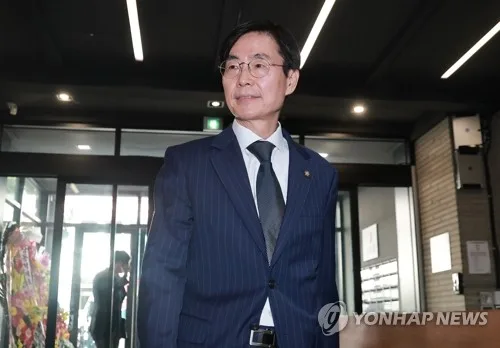 조경태 "국힘 윤리위 징계 수용…재심도 가처분도 안 하겠다"