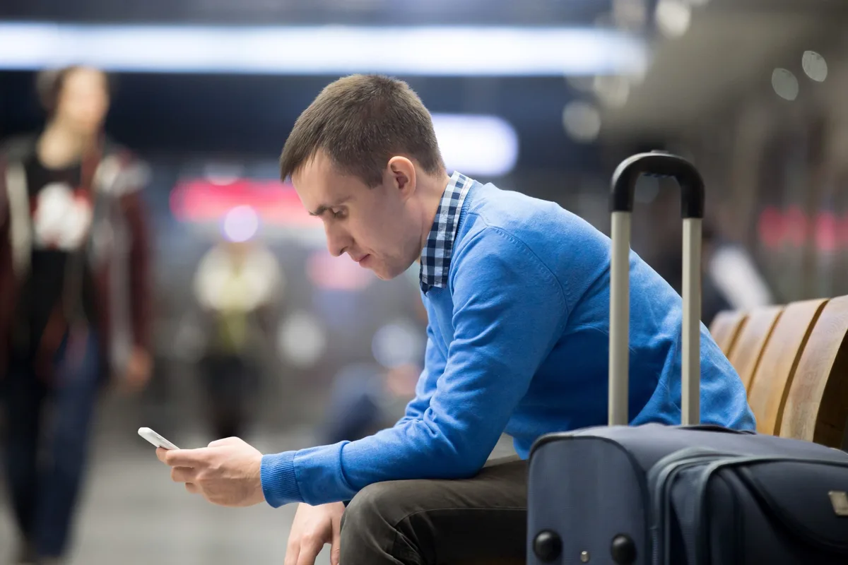 Como solicitar atendimento adaptado para passageiros neurodivergentes