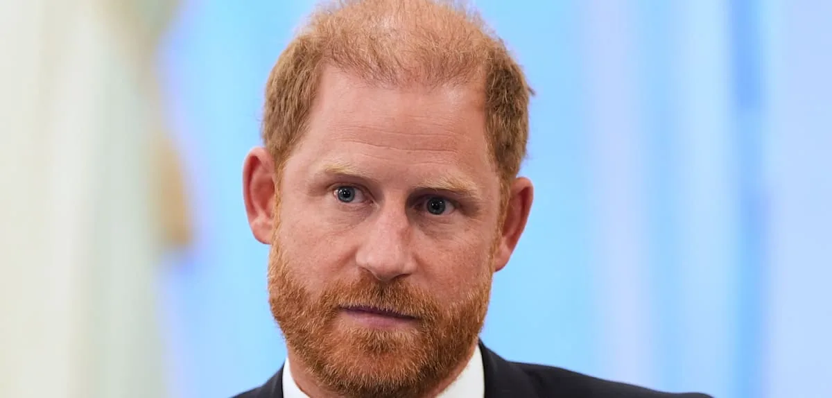 Prinz Harry, Elton John und weitere Prominente müssen Millionen an „Daily Mail“-Verlag zahlen