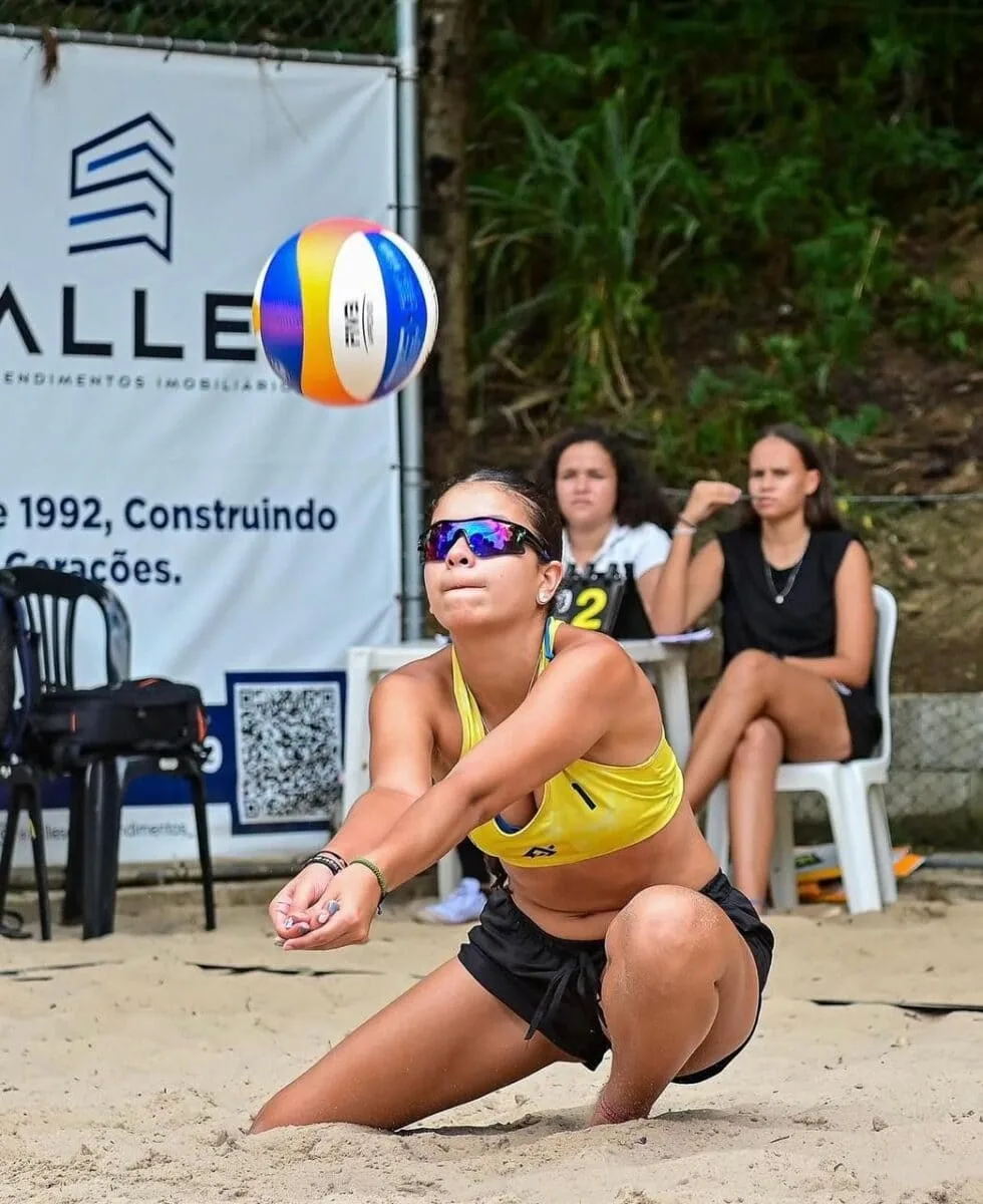 Copa Nacional Sub-17 inicia com principais promessas do vôlei de praia brasileiro