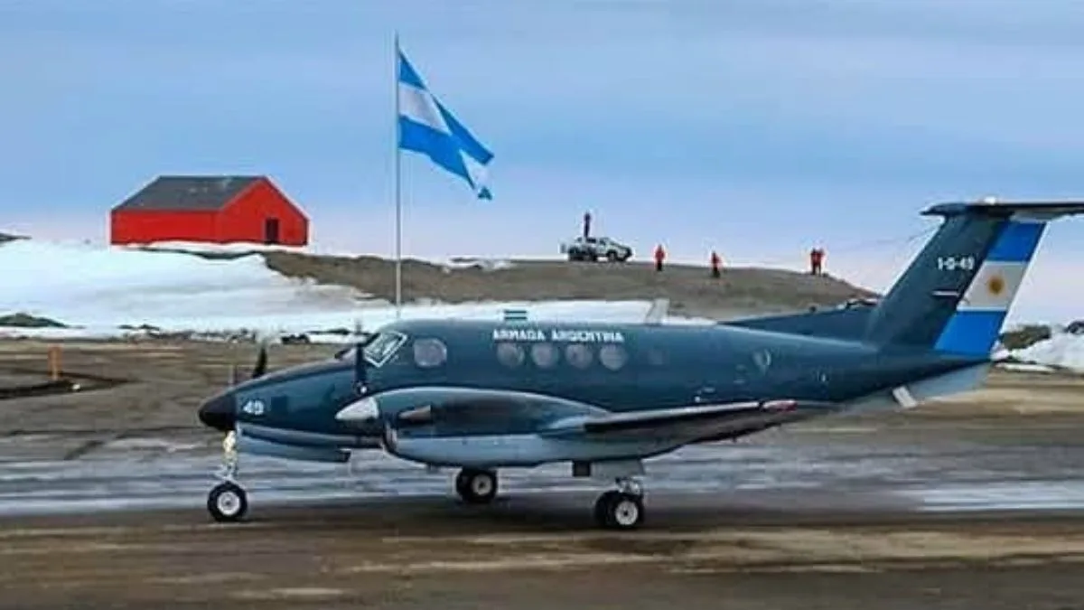 Pablo Quirno, Carlos Presti y Gustavo Melella aceleraron la modernización de la base antártica Petrel
