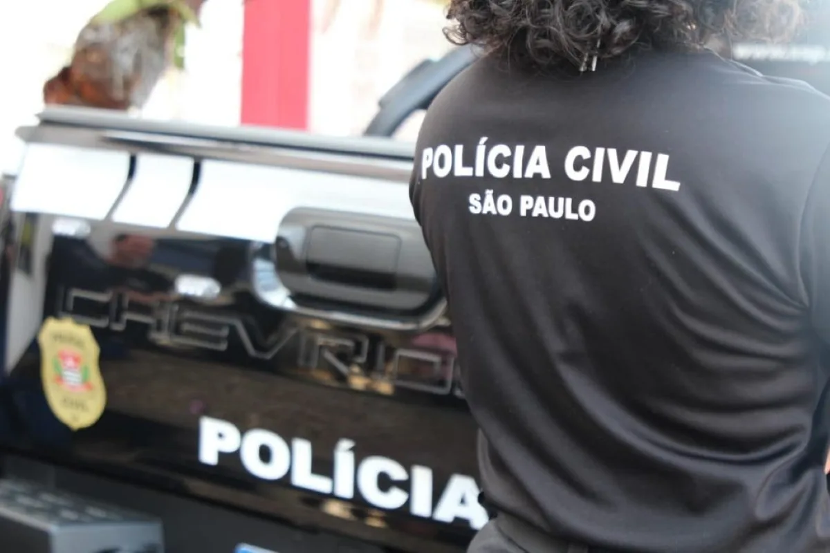 Operação contra desvio de cargas e extorsão tem buscas em delegacias de SP