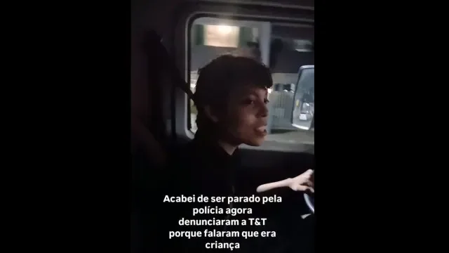 Camionista brasileiro parado pela polícia após ser confundido com criança
