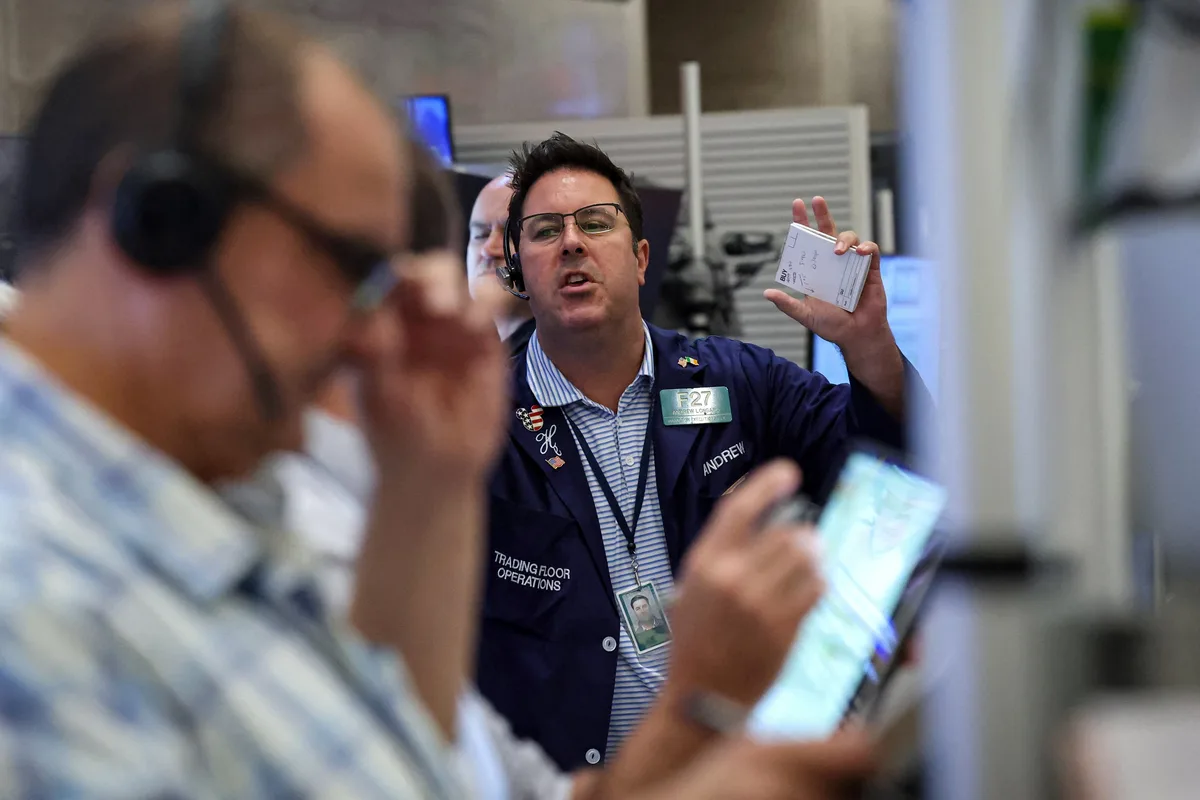 Mercados: suben los bonos argentinos y el riesgo país cae su nivel mínimo en un mes