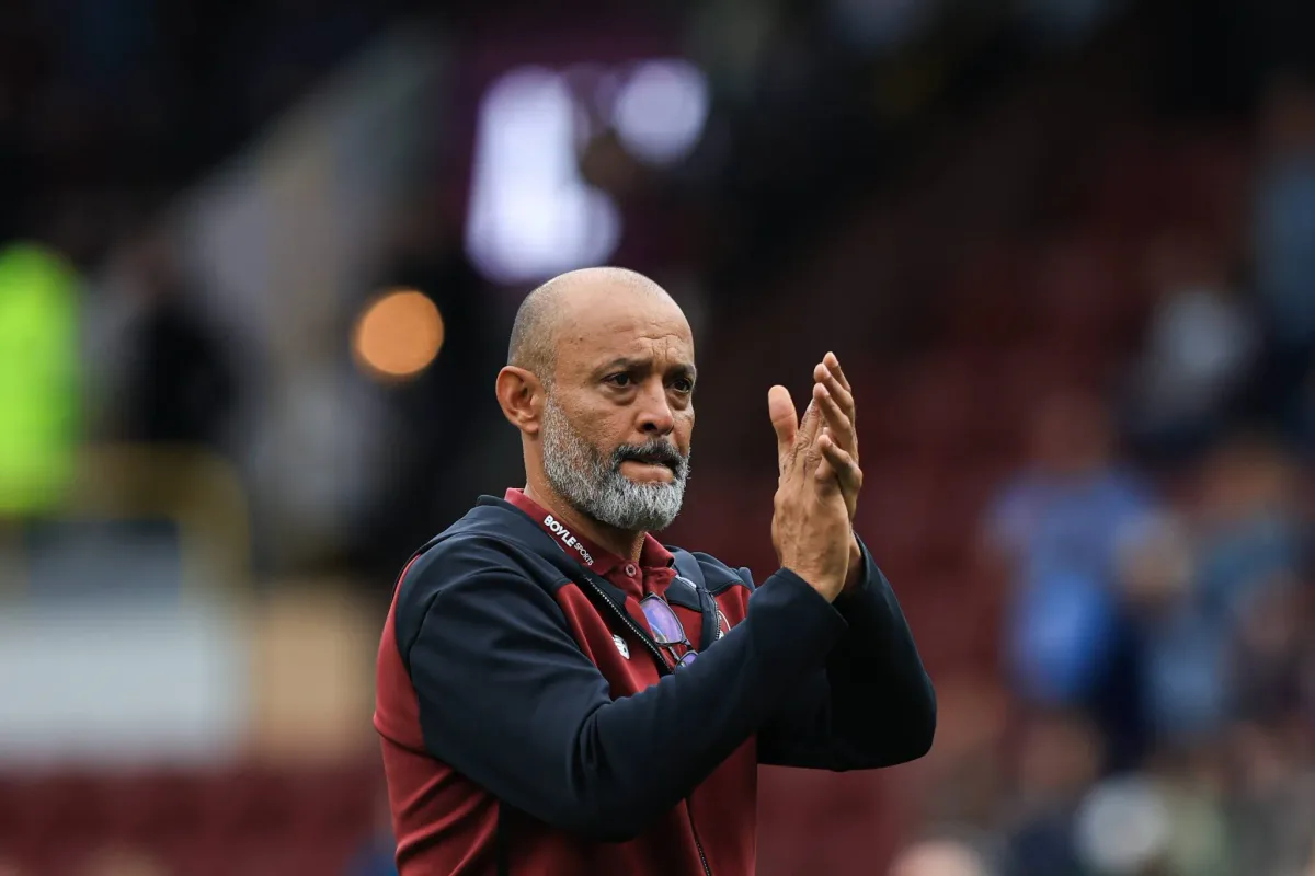 De olho em volta à Premier League, West Ham pode contratar zagueiro brasileiro