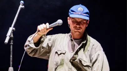 Mac DeMarco lança quatro álbuns de surpresa