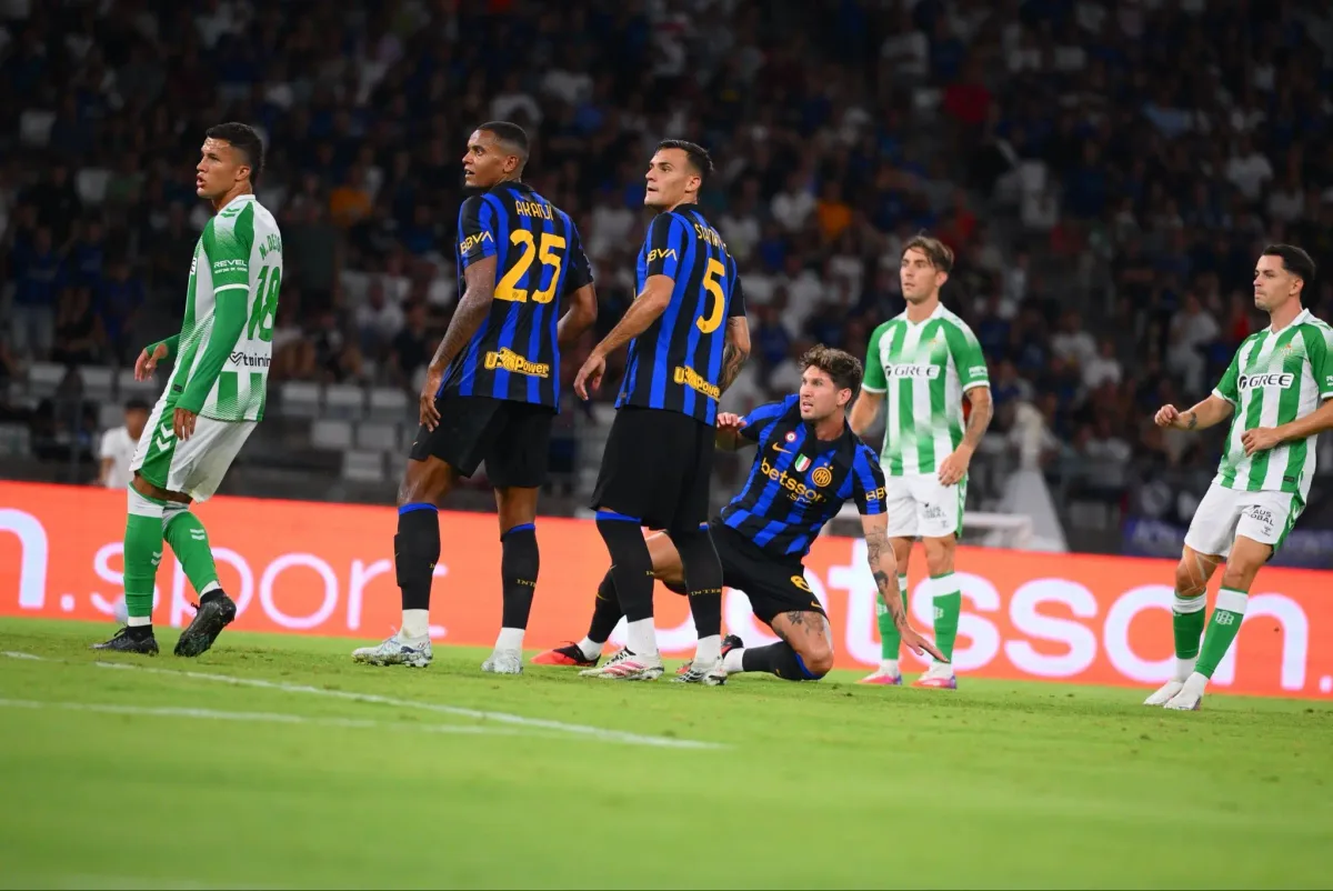 Ex-City marca, e Inter de Milão vence Real Betis em último amistoso de pré-temporada