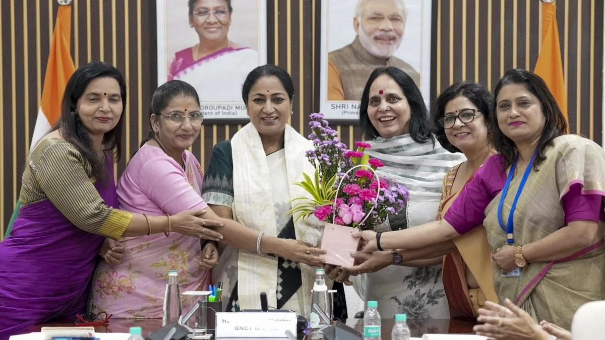 Delhi CM directs DCW officials to raise awareness on POCSO and cybercrime for girls
